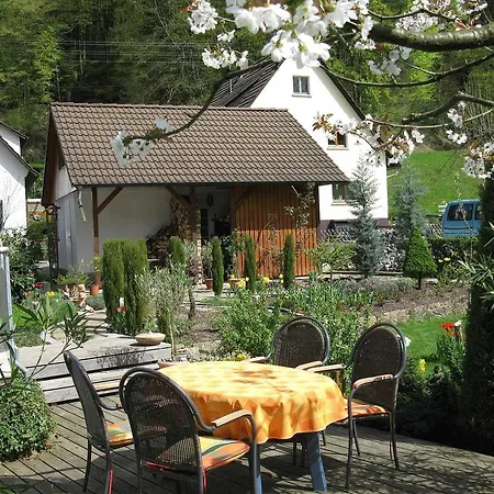 Ferienwohnung Griesbaum F