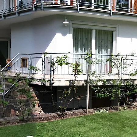 Apartment Ferienwohnung Griesbaum F *
